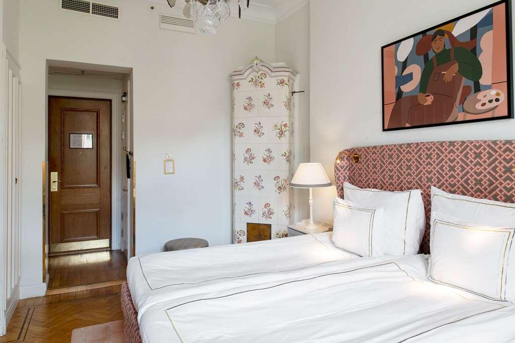 The Sparrow Hotel